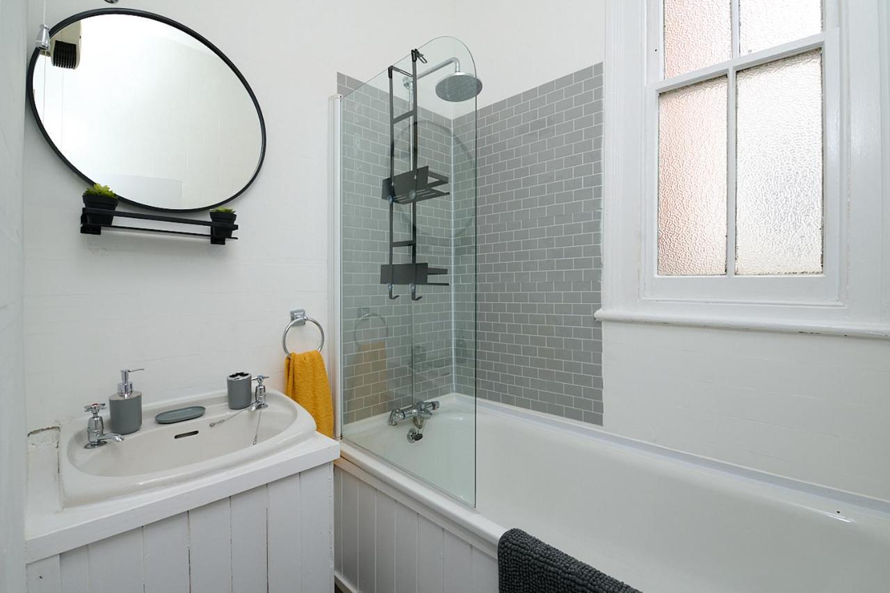 Spacious 3 Bedroom Apartment- Crouch End London Kültér fotó